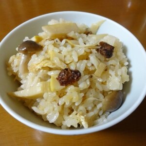 旬のたけのこ！シジミ入りたけのこご飯